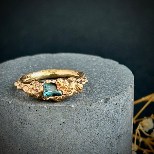 "Reflection On Light" Recycled Gold Ring with encrusted London Blue Topaz art Jewellery