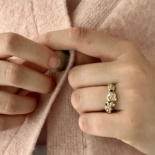 PLETHORA SEA ENCRUSTATIONS GOLD RING - SAPPHIRES