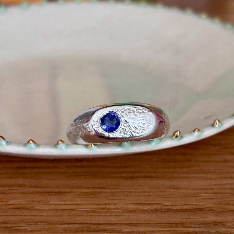 PLETHORA GEMSTONE SILVER SIGNET RING