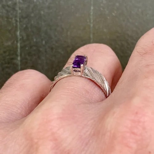 PLETHORA AMETHYST TEXTURED RING