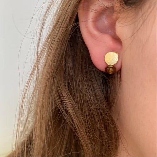 PLETHORA ASSYMETRICAL STUDS