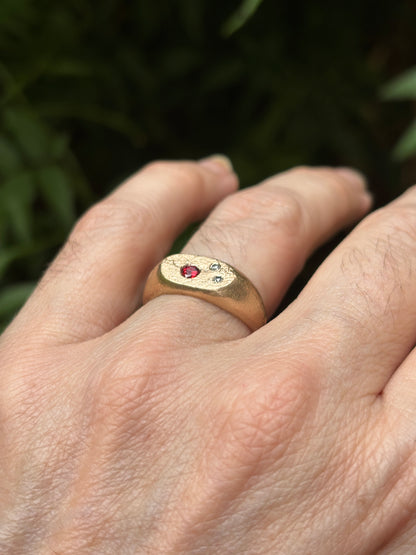 PLETHORA NARROW GOLD SIGNET RING