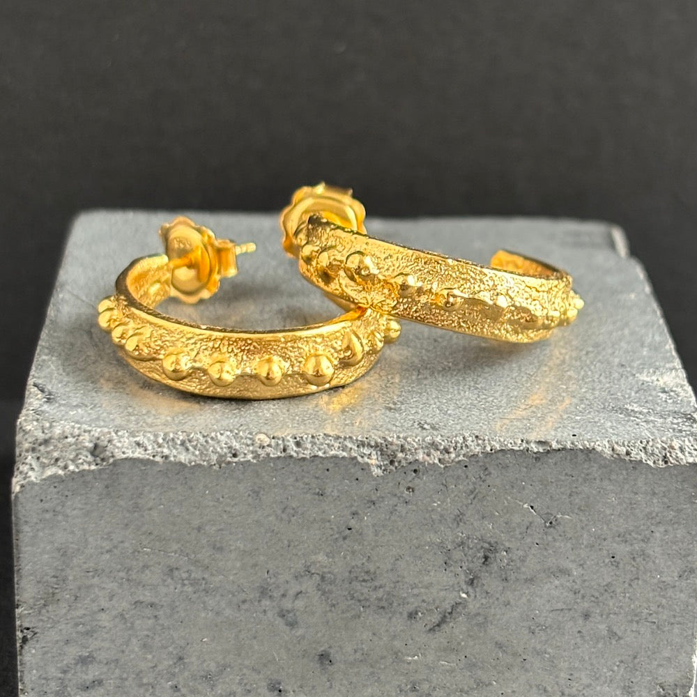 PLETHORA TIRONA CHUNKY HOOPS