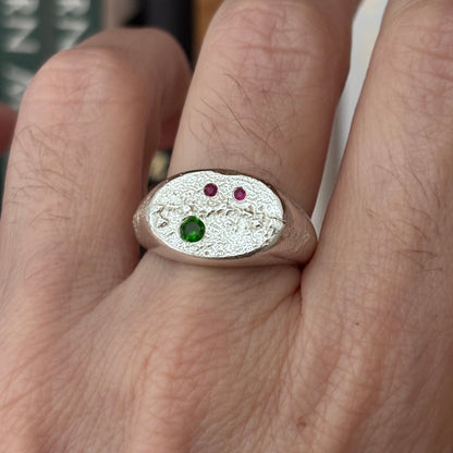 PLETHORA GEMSTONES SILVER SIGNET RING