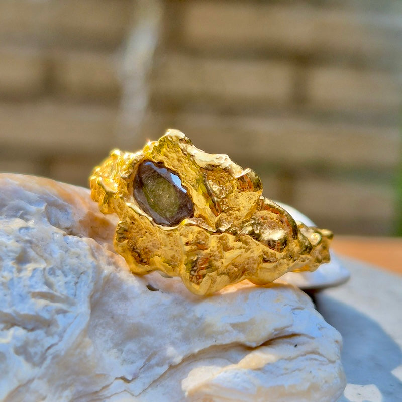 PLETHORA CUBIC ZIRCONIA GOLD RING