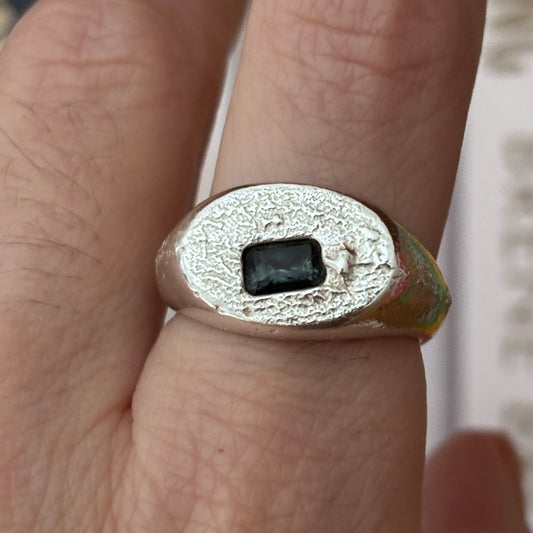 PLETHORA GEMSTONE SILVER RING