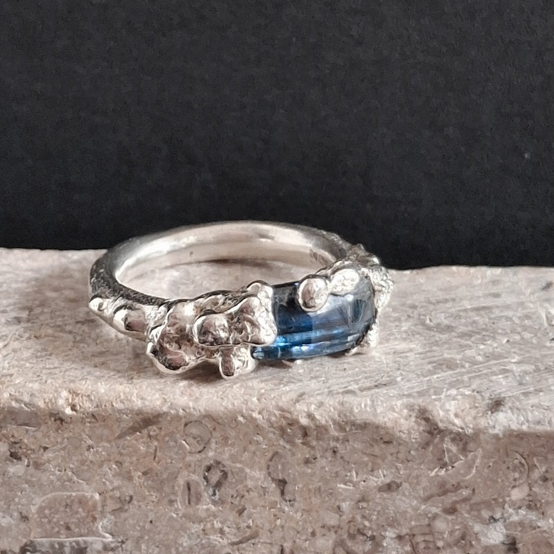 PLETHORA SEA ENCRUSTATIONS SILVER RING