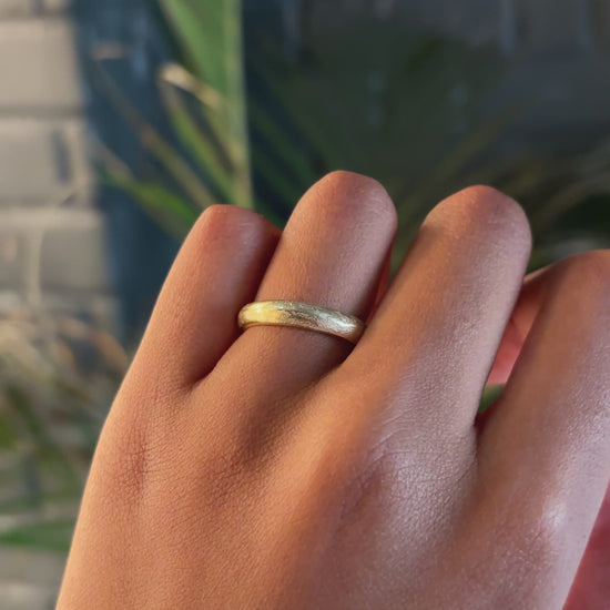 Video wedding band 4mm 9ct yellow gold sand casted
