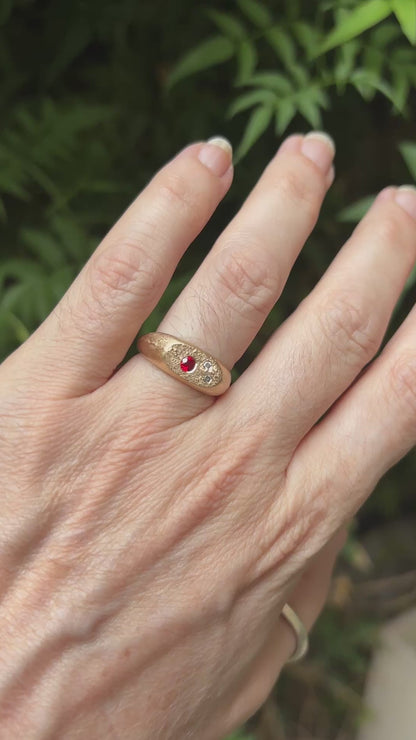 PLETHORA NARROW GOLD SIGNET RING